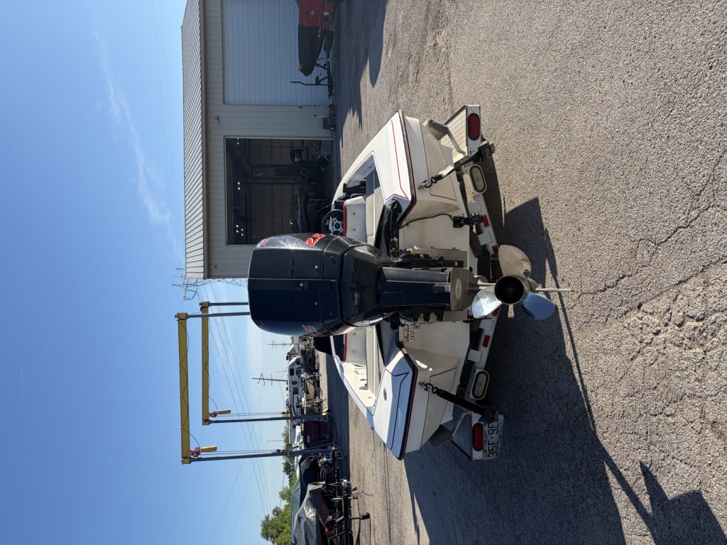1998 Bullet 21xdc with 1999 Mercury 2.5 liter race offshore
