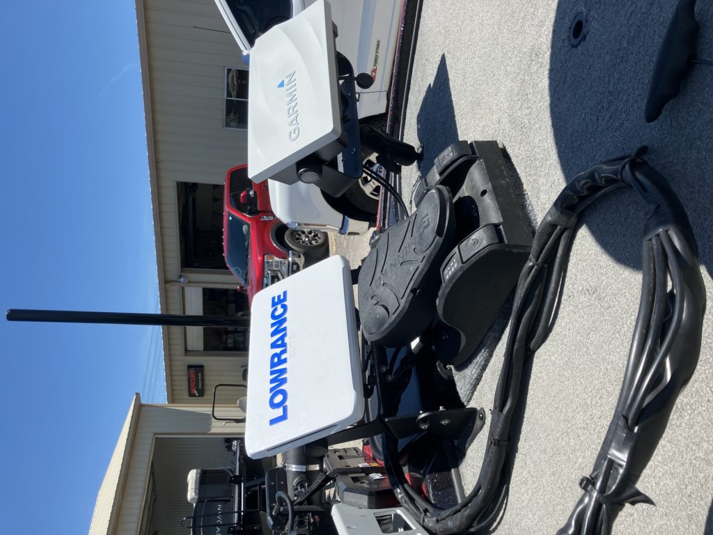 2015 Nitro Z8 dual console, with Mercury 250 ProXS