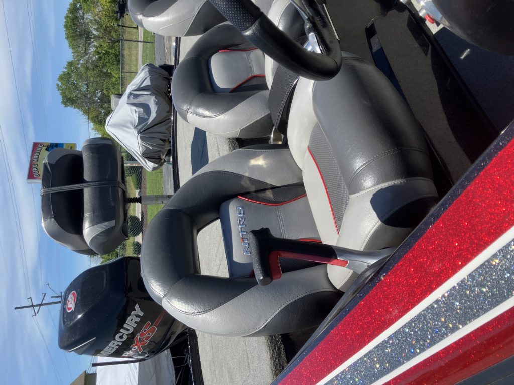 2015 Nitro Z8 dual console, with Mercury 250 ProXS